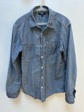Uniqlo Men's Chambray Button-Down Shirt - Light Blue